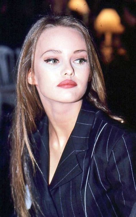 young vanessa paradis|Young Vanessa Paradis Best Style Moments –。